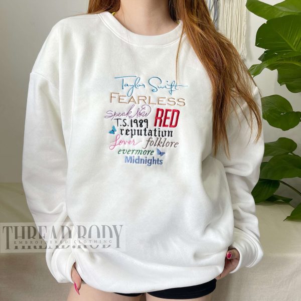 TS Album – Embroidered Sweatshirt