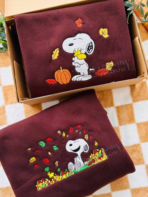 Snoopy Fall – Embroidered Sweatshirt